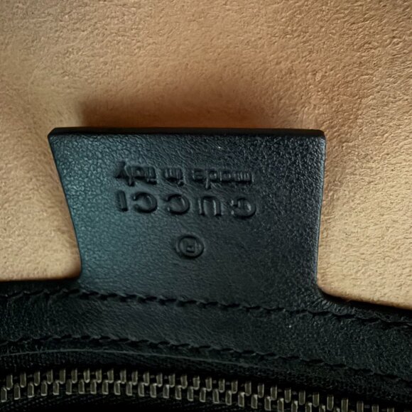 Gucci Marmont Medium Shoulder Bag - Black - Picture 6 of 7